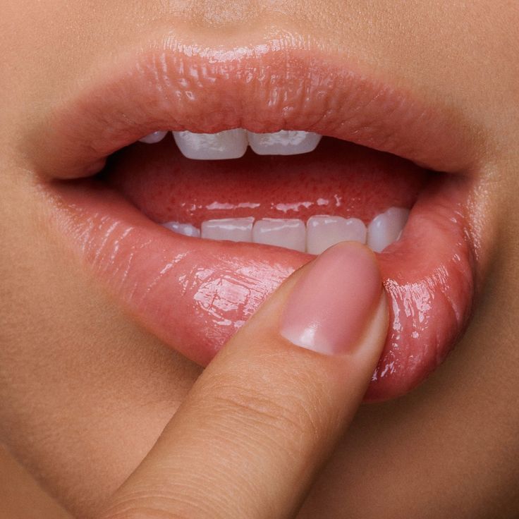 Soft kiss gloss | Rituelly